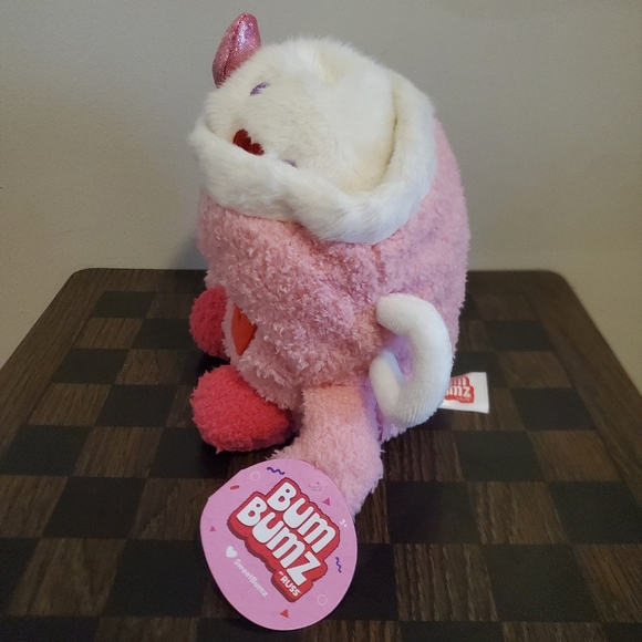 New 7.5” Meghan the Mug Valentine’s Day Bum Bumz - Picture 2 of 7